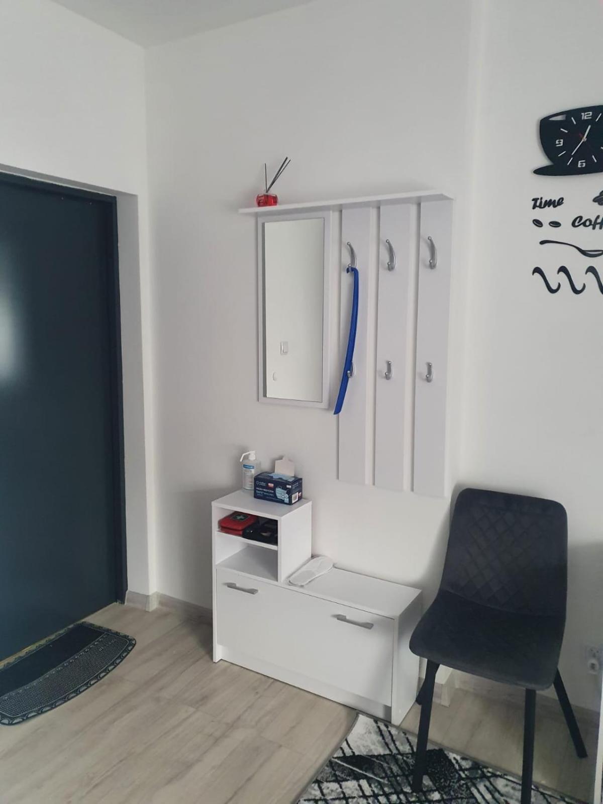 Comfort Stay, Ev, Parking ブンツラウ エクステリア 写真